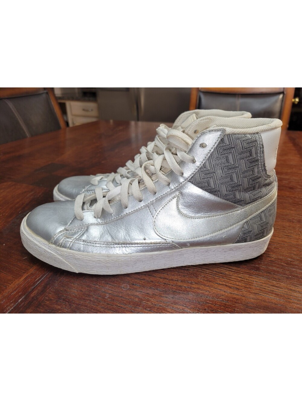 Men's Nike Blazer SP Metallic Silver Black Grey Size 10.5